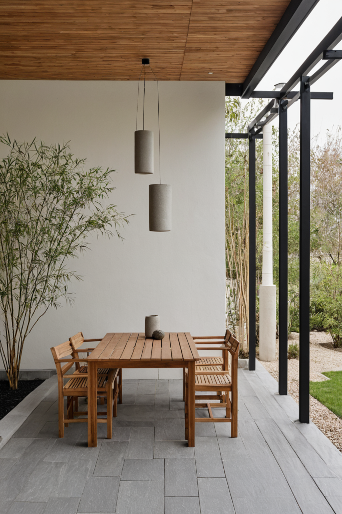 Zen Japandi Outdoor Patio: Bringing Serenity to Your Outdoors