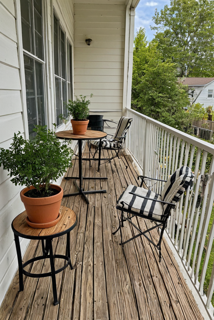 Modern Farmhouse Balcony: Bringing Natural Beauty Indoors — interior inspiration